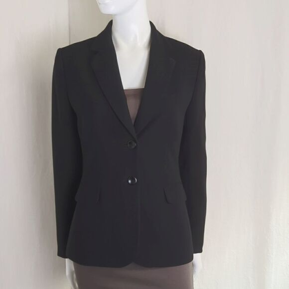 Tahari Black Blazer Suit Jacket NWOT Size 4 - Picture 1 of 7